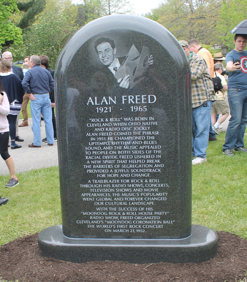 Front of Alan Freed monument in Cleveland