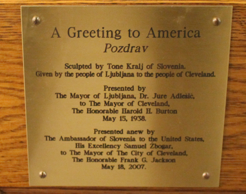 Plaque on the Lady of Slovenia statue in Cleveland