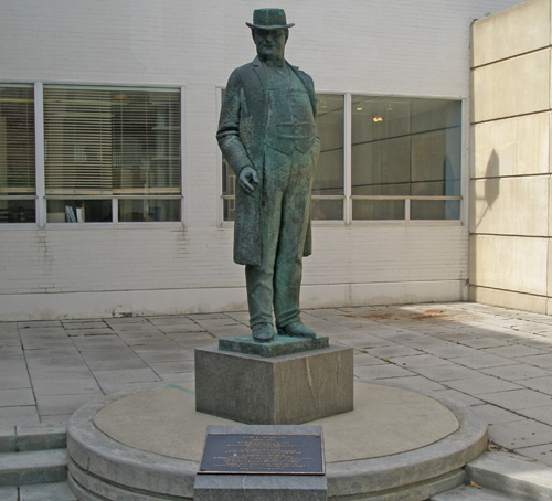 statue of Mayor Tom L. Johnson outside the Western Reserve Historical Society.